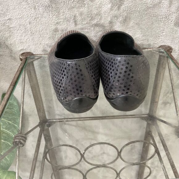 Dansko Olivia Slip On leather Polka Dot Loafers Women’s Size 8.5/39 Ombré black - Picture 4 of 13